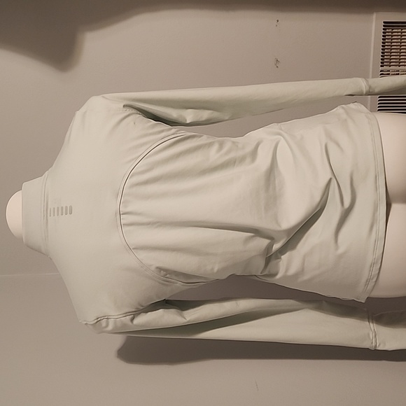 Under Armour Fitted - Picture 6 of 6